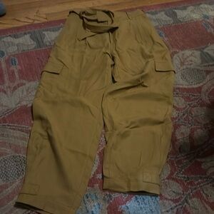 Banana republic size 6 cargo tie up pants
